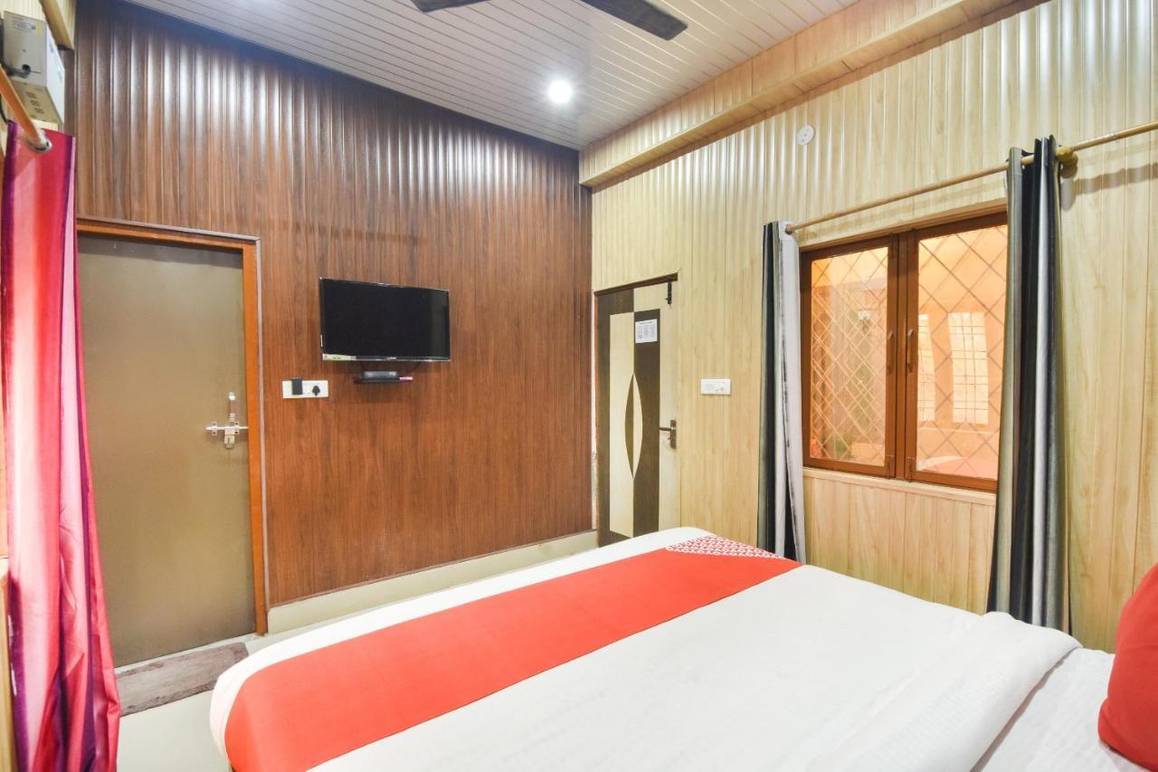 Oyo Flagship Yuvraj Inn Rājpur Εξωτερικό φωτογραφία